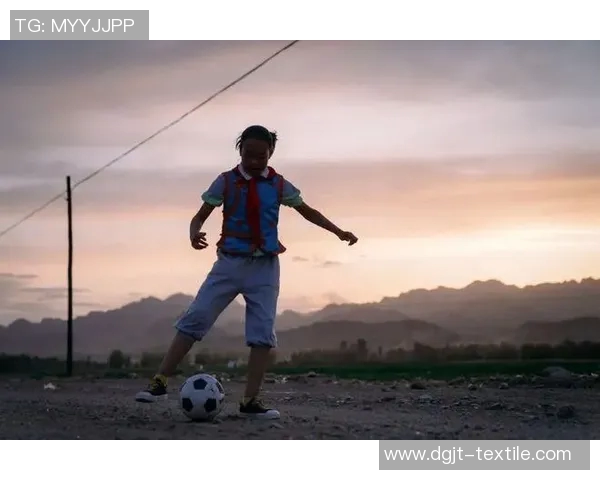 足球明星的蒙语名字如何书写及其文化背景解析